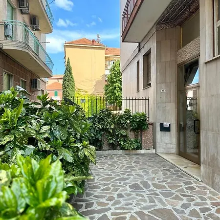 Hostdomus - Casa Corallo דירה אלסיו