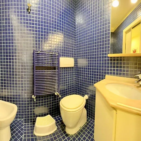 דירה Hostdomus - Casa Corallo *