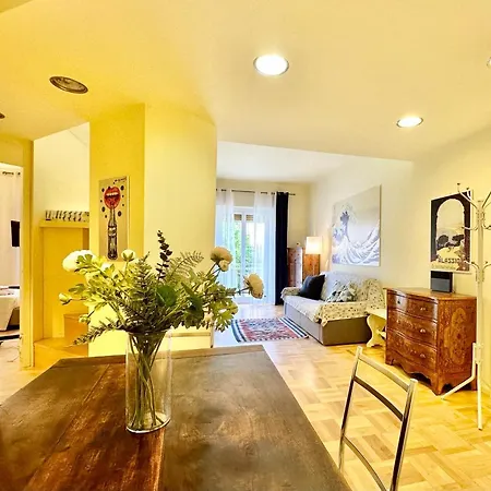 Hostdomus - Casa Corallo Appartamento Alassio
