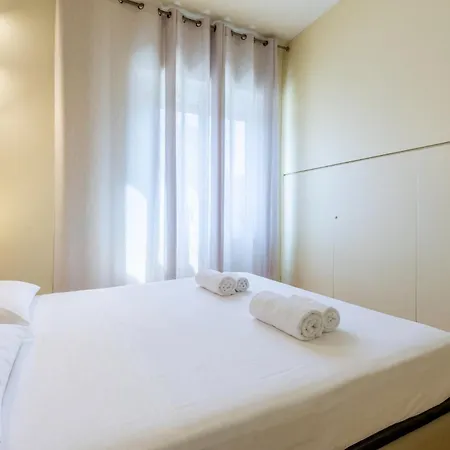 Hostdomus - Casa Corallo * Alassio
